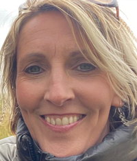 Photo of Helen Craven, ICRT Reiki Master Teacher from Derbyshire, UK